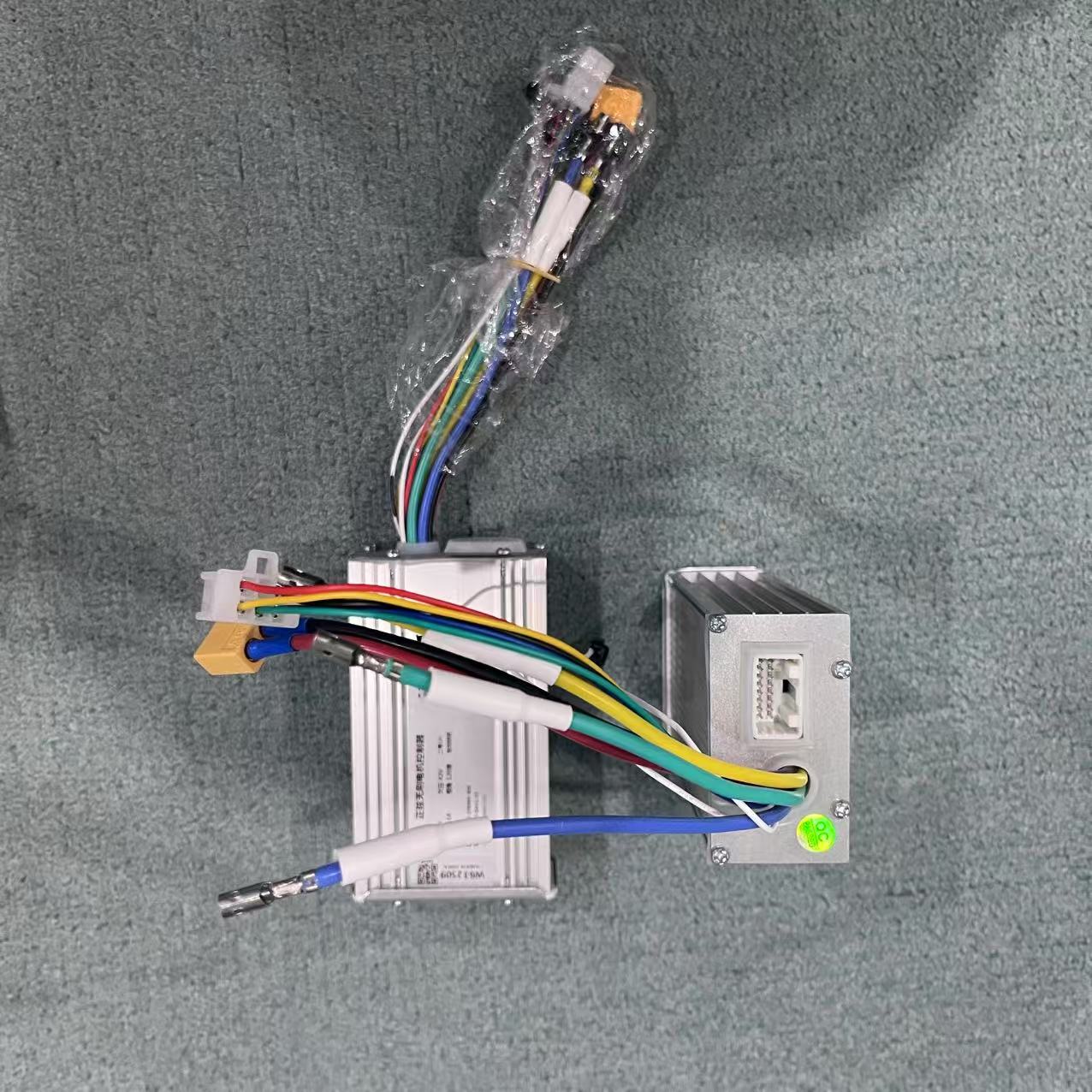 48v 25A 52V 28A 60V 28A Pengon - 60V 5600W Dual Motor Electric Scooter ulasan dan harga